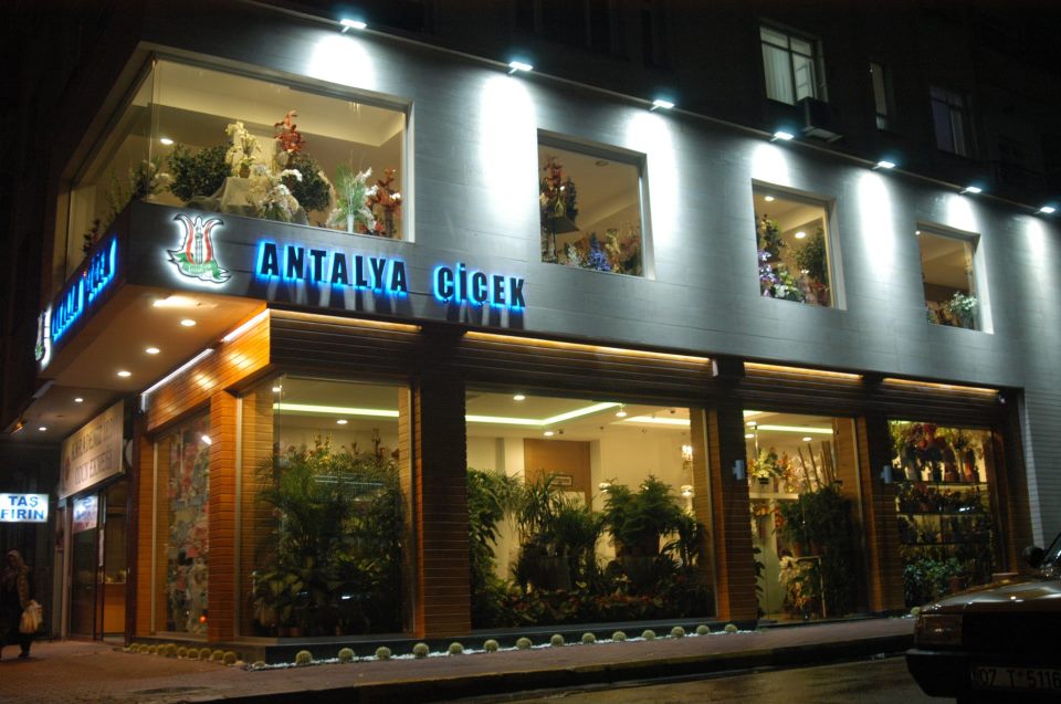 Antalya Floriculture kır düğünü mekanı — Muratpaşa