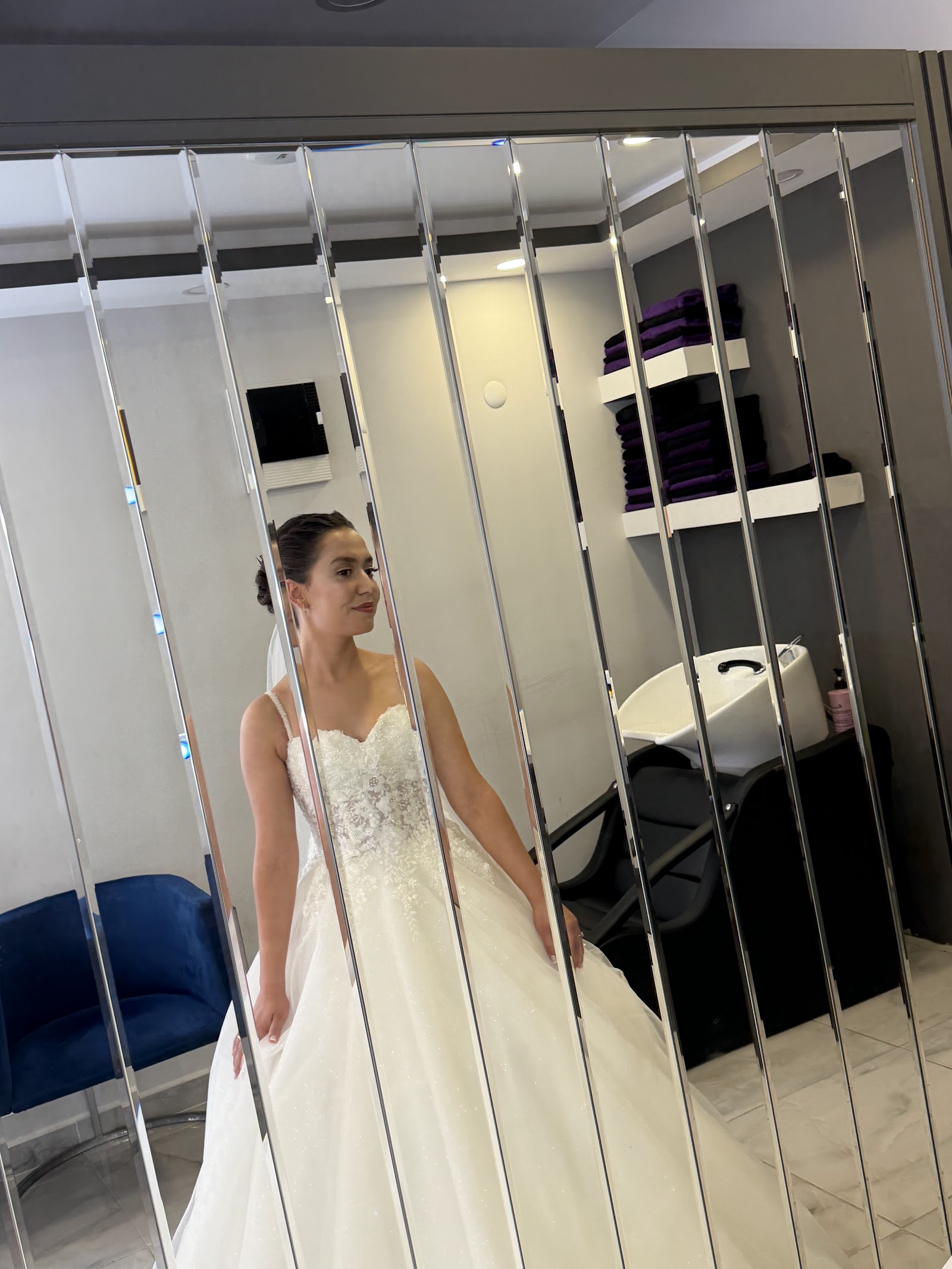 Zena Bayan Kuaförü